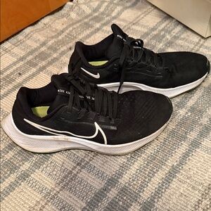 Nike women’s size 7